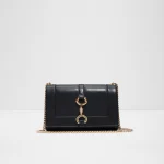 clairissia black main